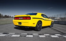   Dodge Challenger SRT8 392 Yellow Jacket - 2012