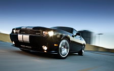   Dodge Challenger SRT8 392 - 2012