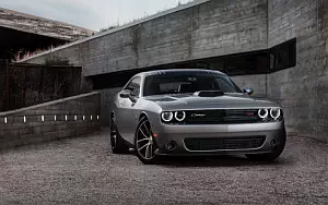   Dodge Challenger 392 HEMI Scat Pack Shaker - 2015