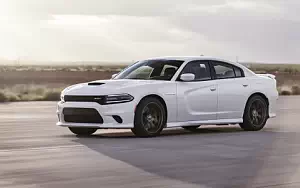   Dodge Charger SRT Hellcat - 2015