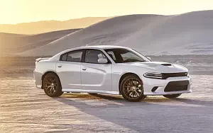   Dodge Charger SRT Hellcat - 2015
