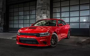   Dodge Charger SRT Hellcat - 2015