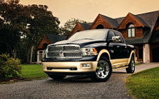   Dodge Ram Laramie Longhorn - 2011