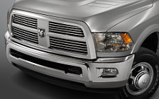   Dodge Ram 3500 Laramie Mega Cab 4x4 2010
