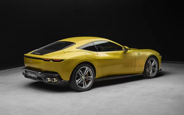   Ferrari Amalfi (Giallo Montecarlo) - 2025