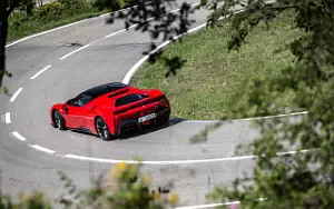   Ferrari SF90 Stradale - 2020