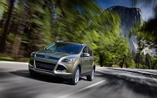   Ford Escape Titanium - 2013