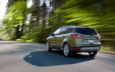   Ford Escape Titanium - 2013