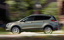   Ford Escape Titanium - 2013