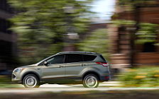   Ford Escape Titanium - 2013