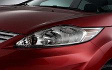   Ford Fiesta Sedan - 2011