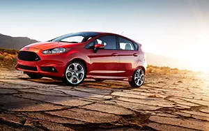   Ford Fiesta ST US-spec - 2013