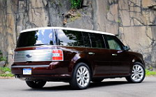   Ford Flex - 2009