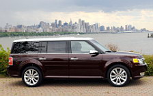   Ford Flex - 2009