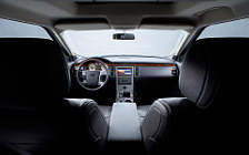   Ford Flex - 2009