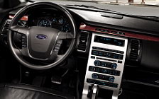   Ford Flex - 2011