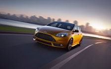   Ford Focus ST US-spec - 2011