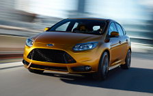   Ford Focus ST US-spec - 2011