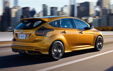   Ford Focus ST US-spec - 2011