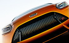   Ford Focus ST US-spec - 2011