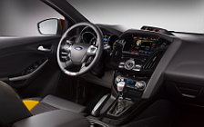   Ford Focus ST US-spec - 2011