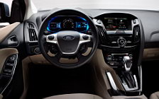   Ford Focus Electric US-spec - 2012