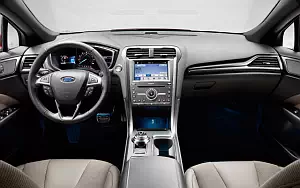   Ford Fusion Sport - 2016