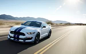   Shelby GT350 Mustang - 2015