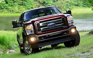   Ford F-250 Super Duty King Ranch FX4 Crew Cab - 2015