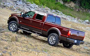   Ford F-250 Super Duty King Ranch FX4 Crew Cab - 2015