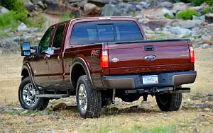   Ford F-250 Super Duty King Ranch FX4 Crew Cab - 2015