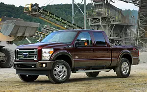   Ford F-250 Super Duty King Ranch FX4 Crew Cab - 2015