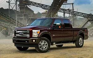   Ford F-250 Super Duty King Ranch FX4 Crew Cab - 2015