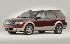   Ford Taurus X - 2008