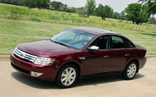   Ford Taurus - 2008