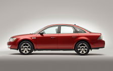   Ford Taurus - 2008