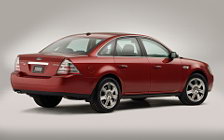   Ford Taurus - 2008