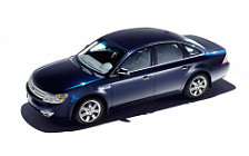   Ford Taurus - 2008