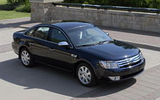   Ford Taurus - 2008