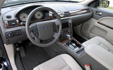   Ford Taurus - 2008