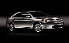   Ford Taurus - 2010