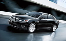   Ford Taurus - 2012