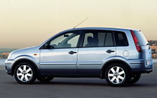   Ford Fusion - 2005