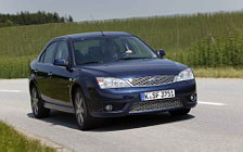   Ford Mondeo Titanium V6 - 2004