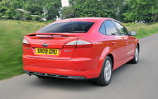   Ford Mondeo Hatchback ECOnetic UK-spec - 2009
