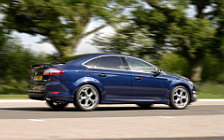   Ford Mondeo Hatchback Titanium X UK-spec - 2011