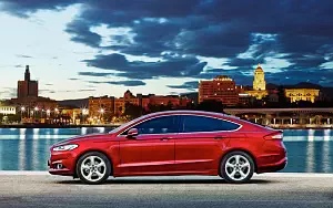   Ford Mondeo Hatchback - 2014