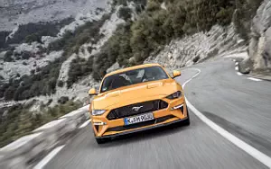   Ford Mustang GT Fastback (Orange Fury) EU-spec - 2017