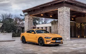   Ford Mustang GT Fastback (Orange Fury) EU-spec - 2017