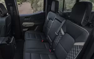  GMC Canyon Denali Crew Cab - 2022